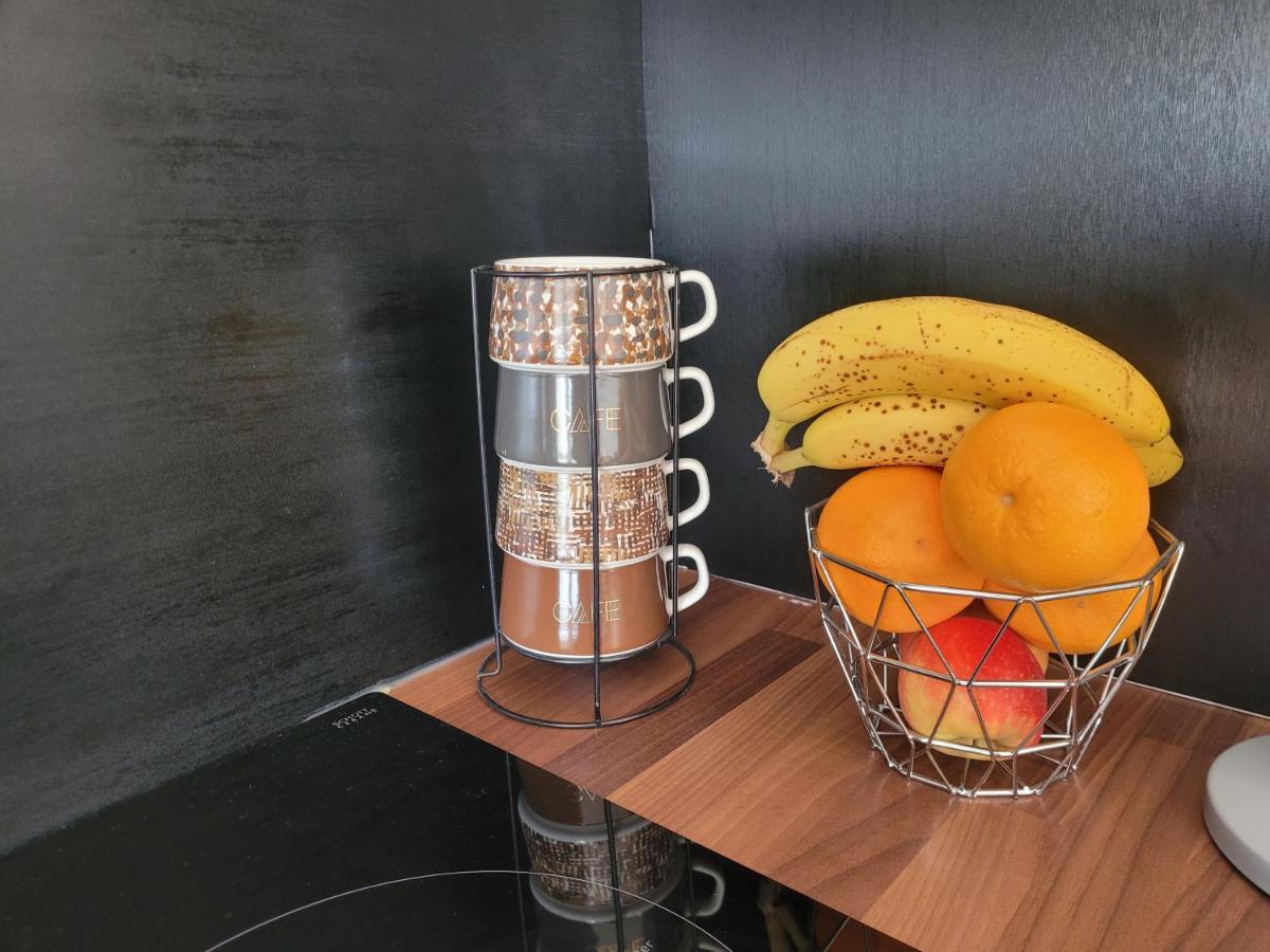 Le Palmier D'Azur - Frejus Cais - Wi-Fi Apartment Ngoại thất bức ảnh