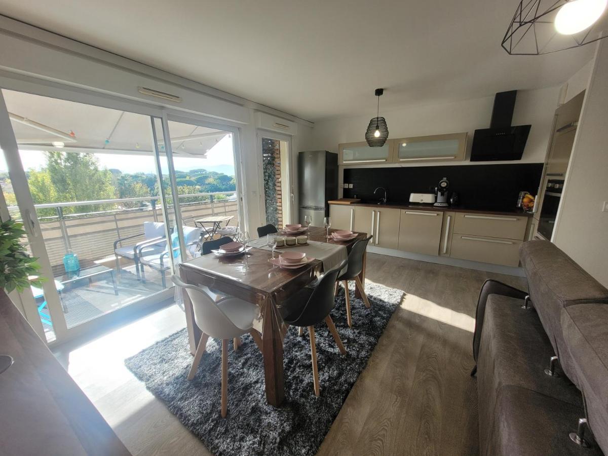 Le Palmier D'Azur - Frejus Cais - Wi-Fi Apartment Ngoại thất bức ảnh